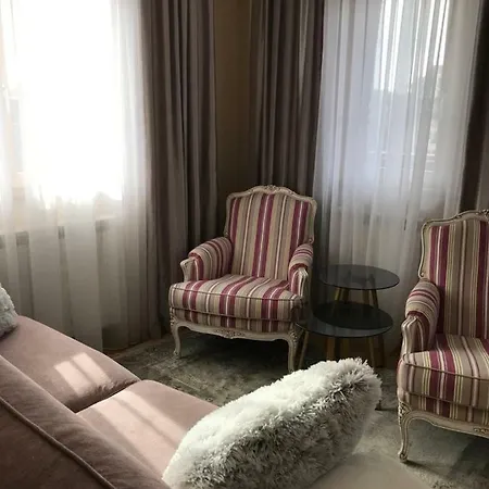 Lux Janjic *